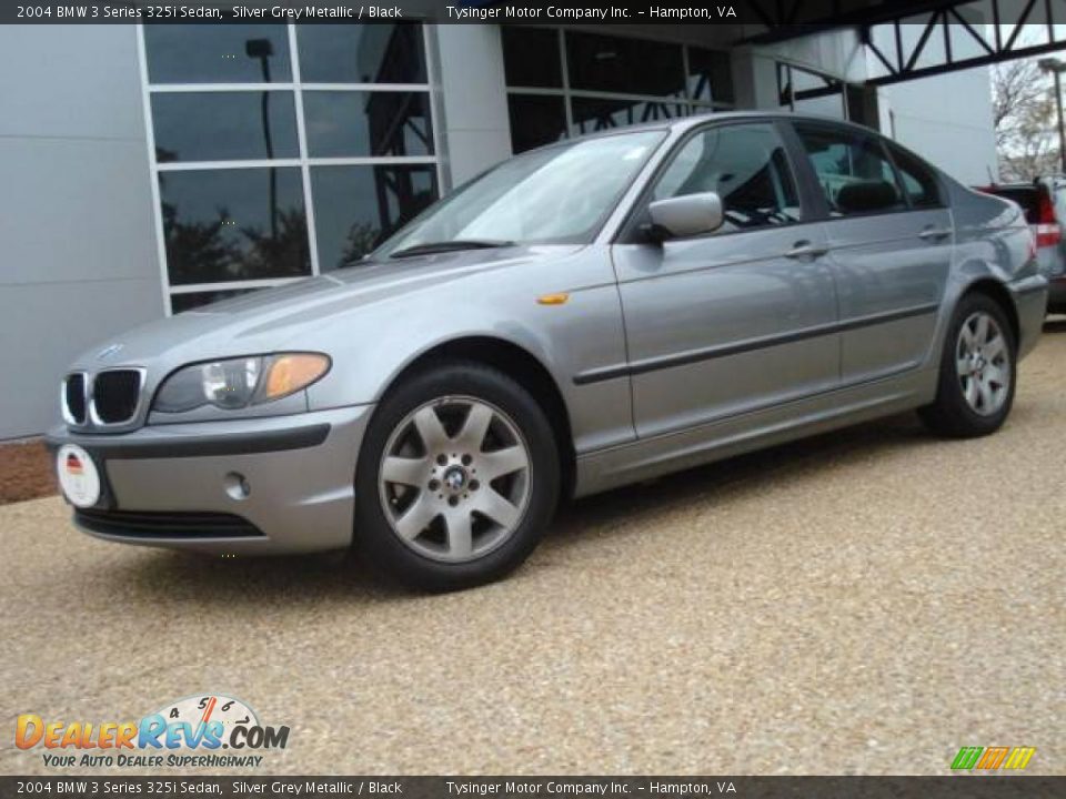 2004 BMW 3 Series 325i Sedan Silver Grey Metallic / Black Photo #2