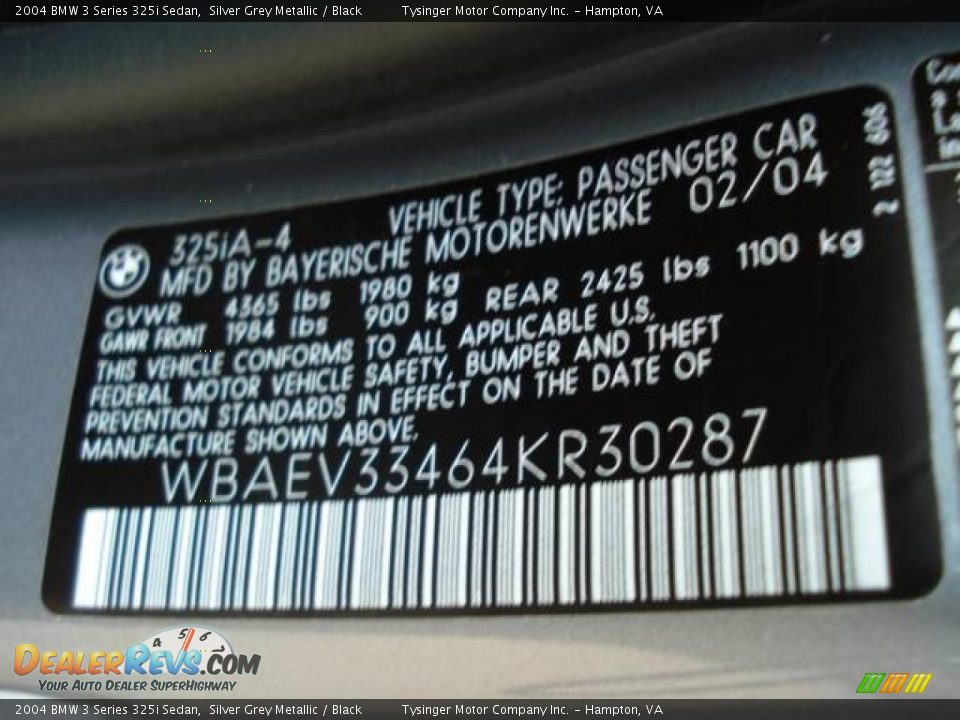 2004 BMW 3 Series 325i Sedan Silver Grey Metallic / Black Photo #16