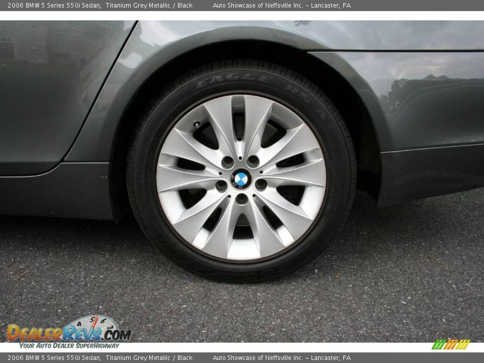 2006 BMW 5 Series 550i Sedan Titanium Grey Metallic / Black Photo #9
