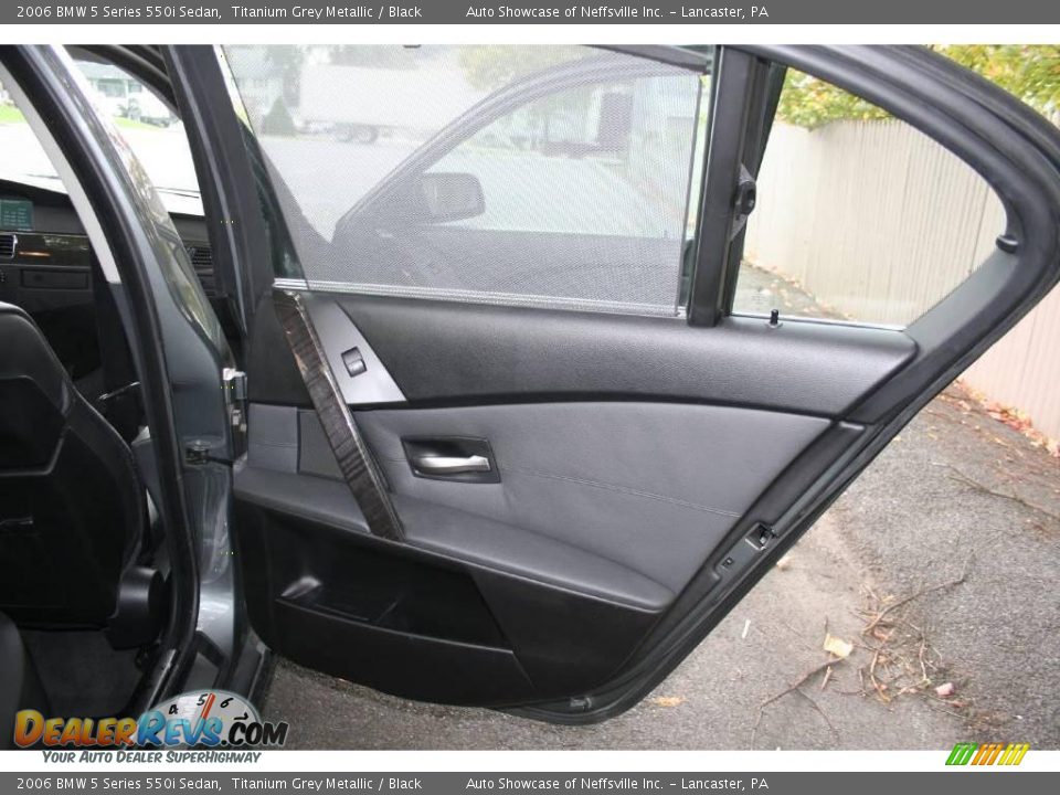 2006 BMW 5 Series 550i Sedan Titanium Grey Metallic / Black Photo #14