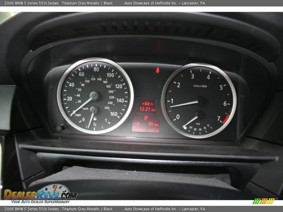 2006 BMW 5 Series 550i Sedan Titanium Grey Metallic / Black Photo #22