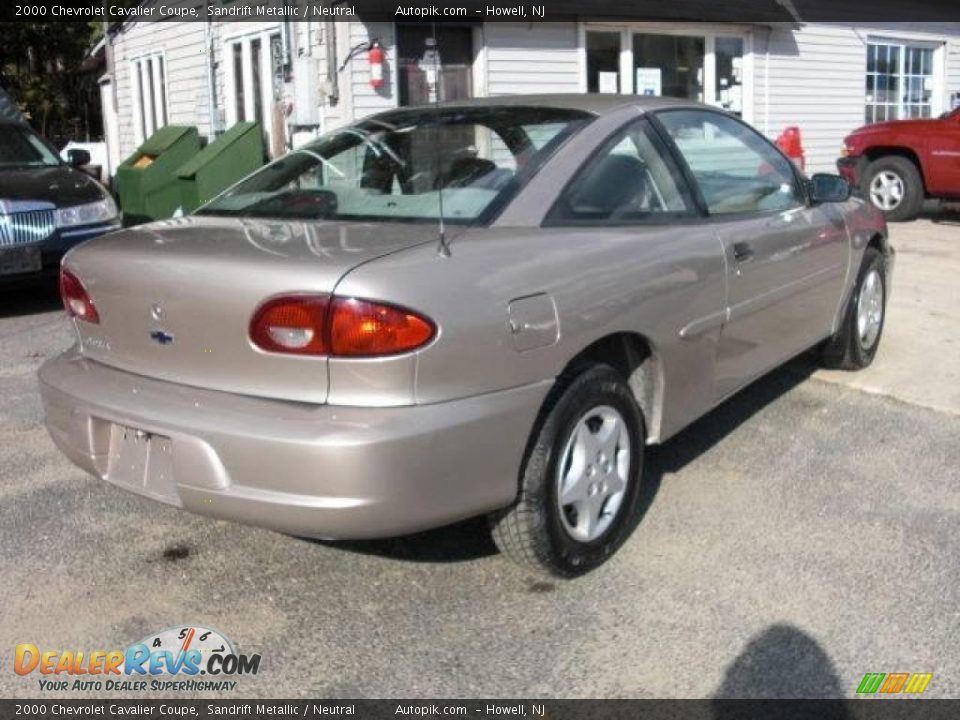 2000 Chevrolet Cavalier Coupe Sandrift Metallic / Neutral Photo #5