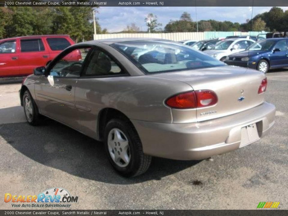 2000 Chevrolet Cavalier Coupe Sandrift Metallic / Neutral Photo #7