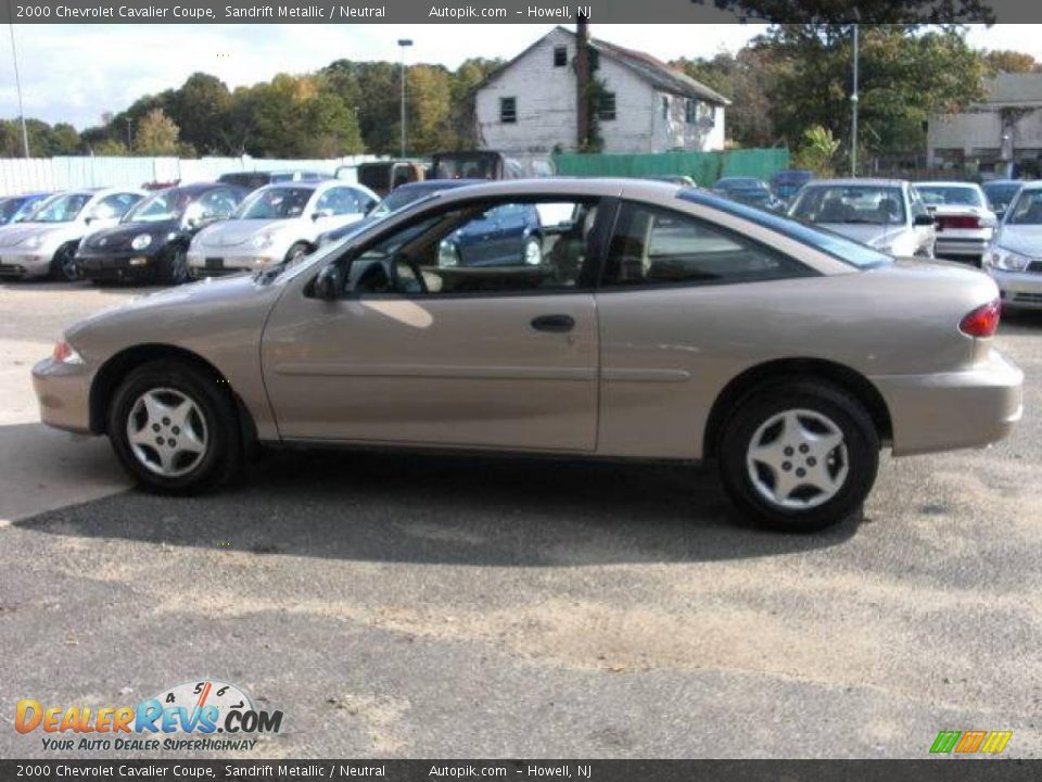 2000 Chevrolet Cavalier Coupe Sandrift Metallic / Neutral Photo #8