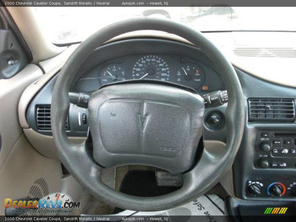 2000 Chevrolet Cavalier Coupe Sandrift Metallic / Neutral Photo #13