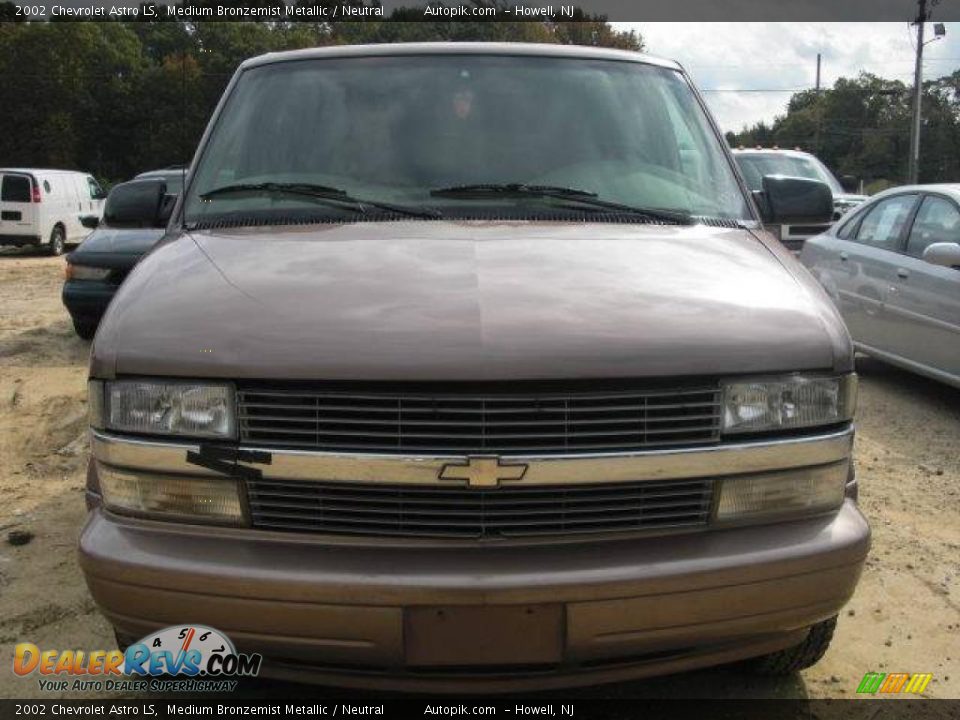 2002 Chevrolet Astro LS Medium Bronzemist Metallic / Neutral Photo #1