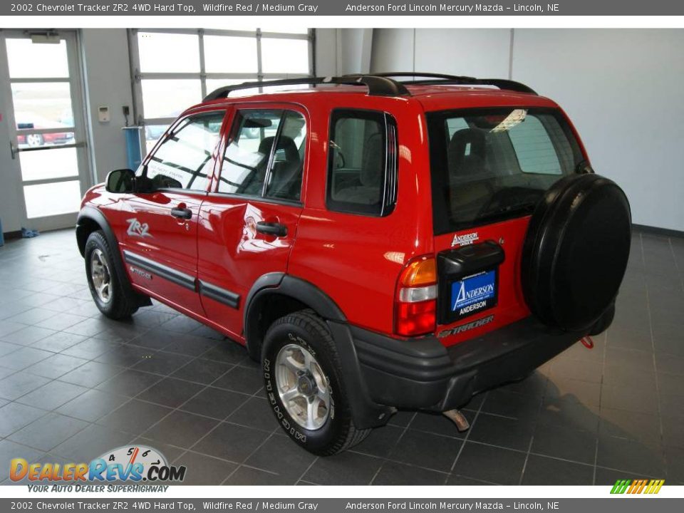 2002 Chevrolet Tracker ZR2 4WD Hard Top Wildfire Red / Medium Gray Photo #5