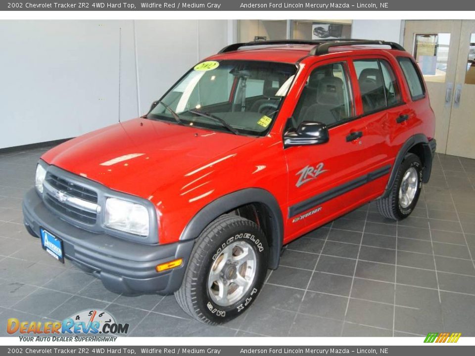 2002 Chevrolet Tracker ZR2 4WD Hard Top Wildfire Red / Medium Gray Photo #7