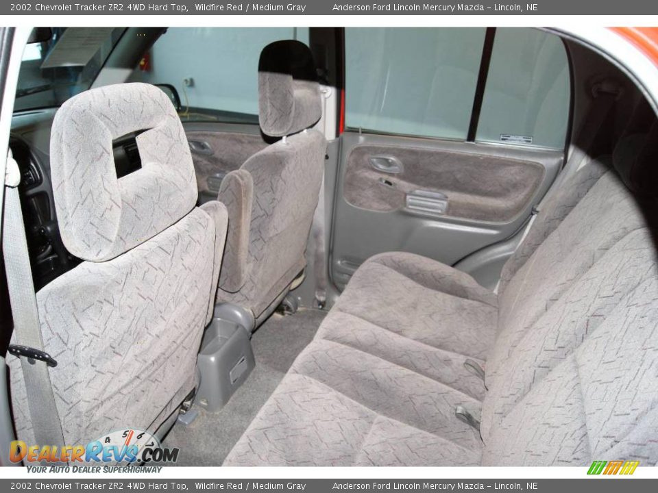 2002 Chevrolet Tracker ZR2 4WD Hard Top Wildfire Red / Medium Gray Photo #33