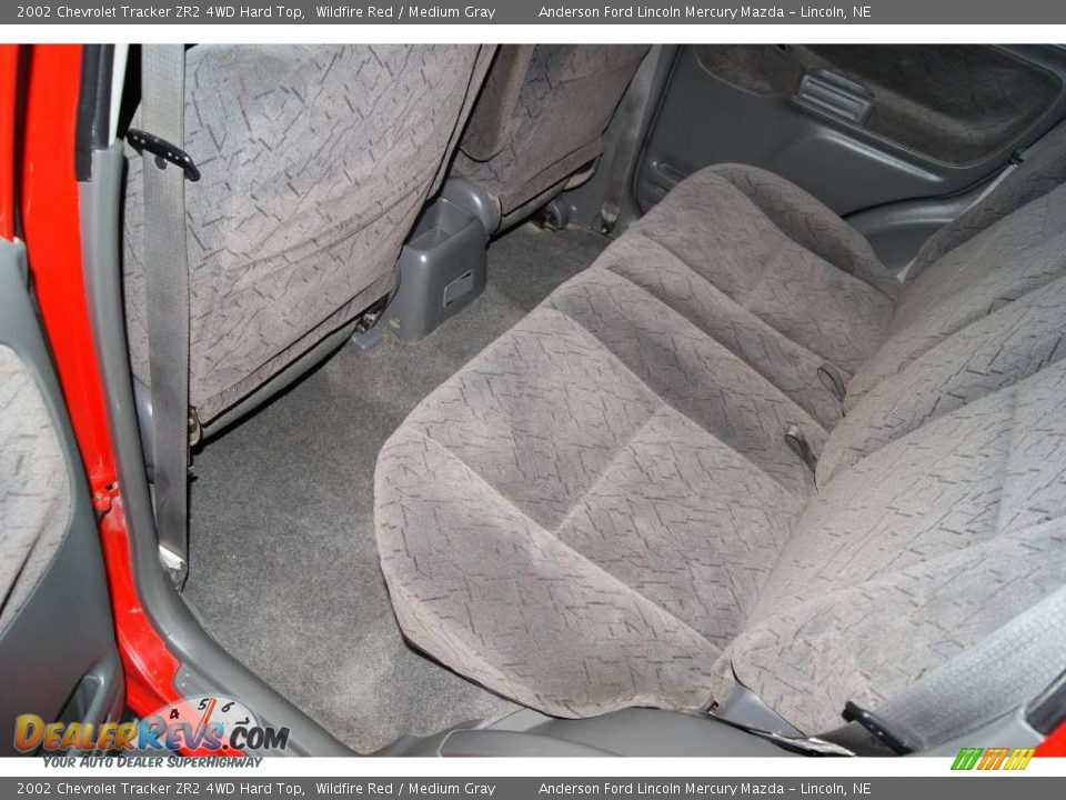 2002 Chevrolet Tracker ZR2 4WD Hard Top Wildfire Red / Medium Gray Photo #34