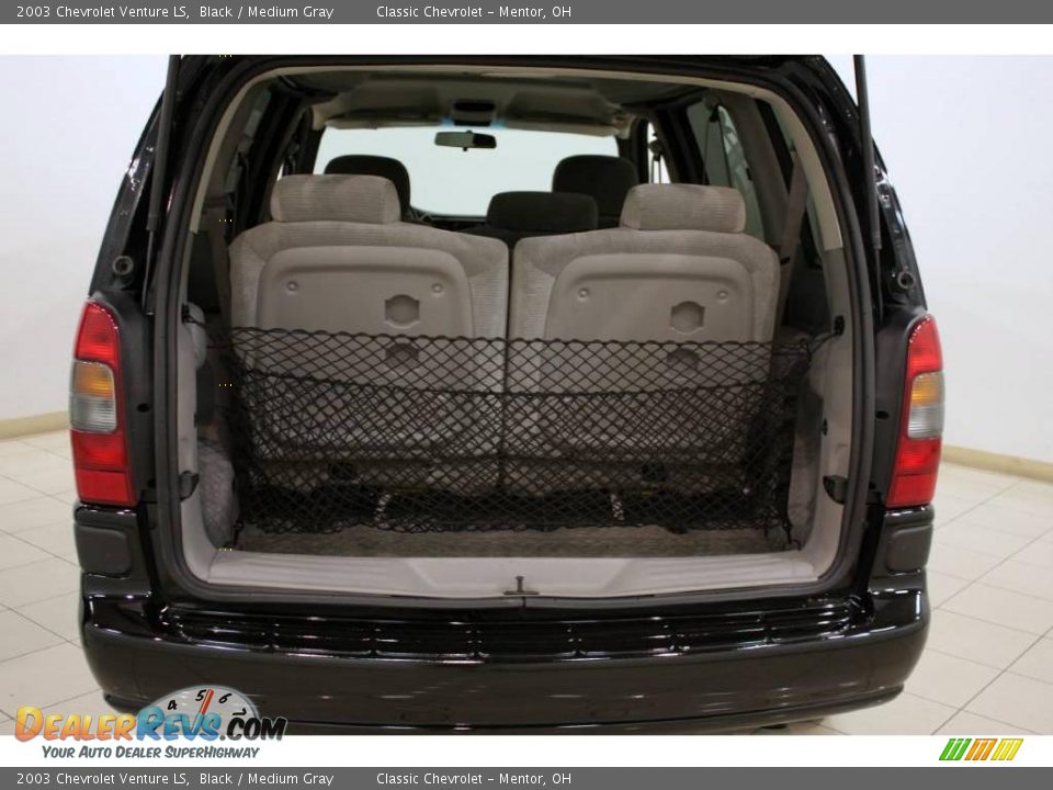 2003 Chevrolet Venture LS Black / Medium Gray Photo #16