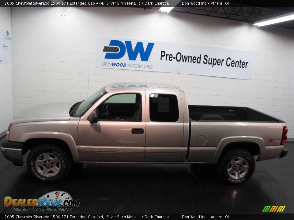 2005 Chevrolet Silverado 1500 Z71 Extended Cab 4x4 Silver Birch Metallic / Dark Charcoal Photo #5