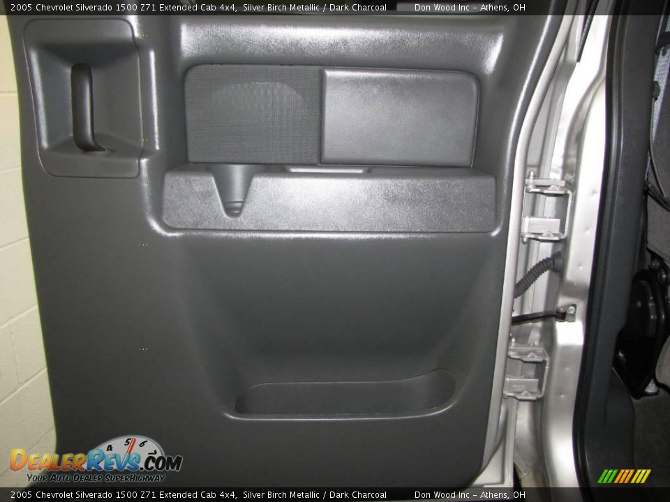 2005 Chevrolet Silverado 1500 Z71 Extended Cab 4x4 Silver Birch Metallic / Dark Charcoal Photo #15