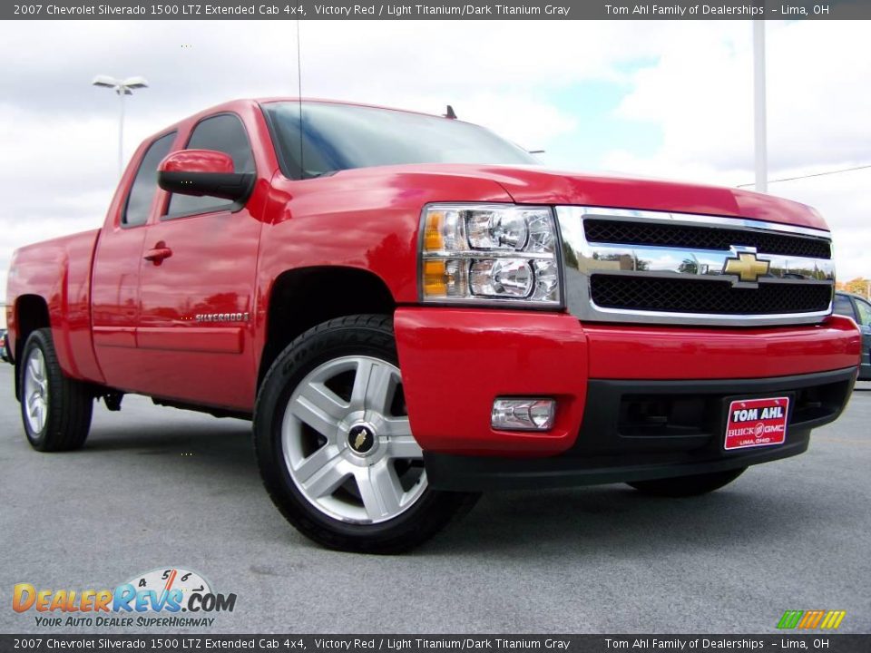 2007 Chevrolet Silverado 1500 LTZ Extended Cab 4x4 Victory Red / Light Titanium/Dark Titanium Gray Photo #1