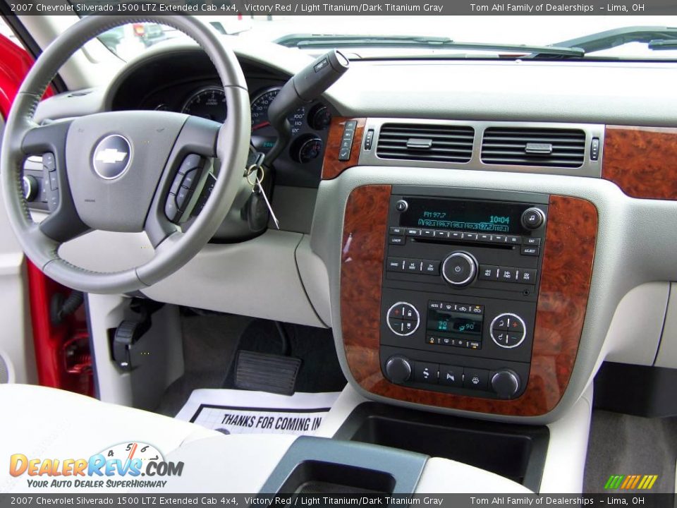 2007 Chevrolet Silverado 1500 LTZ Extended Cab 4x4 Victory Red / Light Titanium/Dark Titanium Gray Photo #15