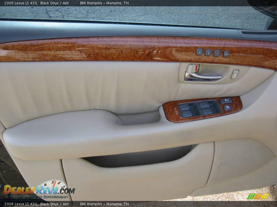 2006 Lexus LS 430 Black Onyx / Ash Photo #9