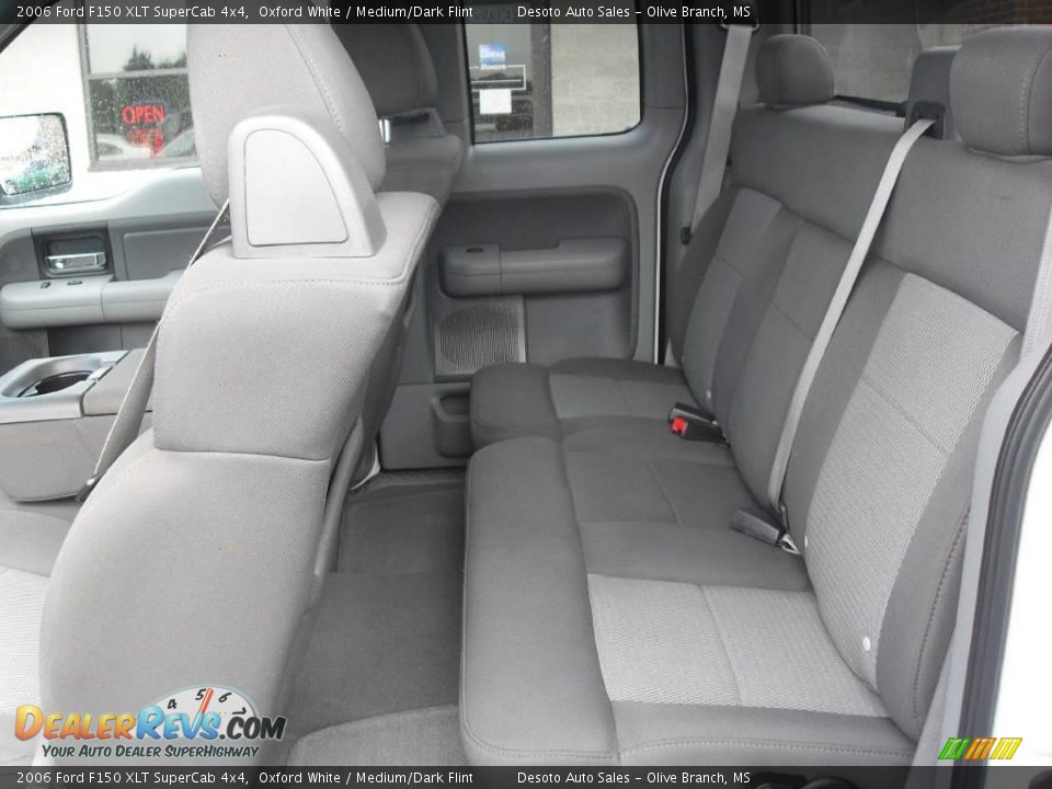 2006 Ford F150 XLT SuperCab 4x4 Oxford White / Medium/Dark Flint Photo #15