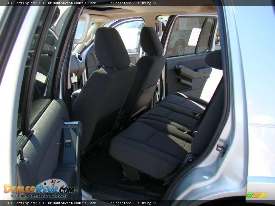 2010 Ford Explorer XLT Brilliant Silver Metallic / Black Photo #9