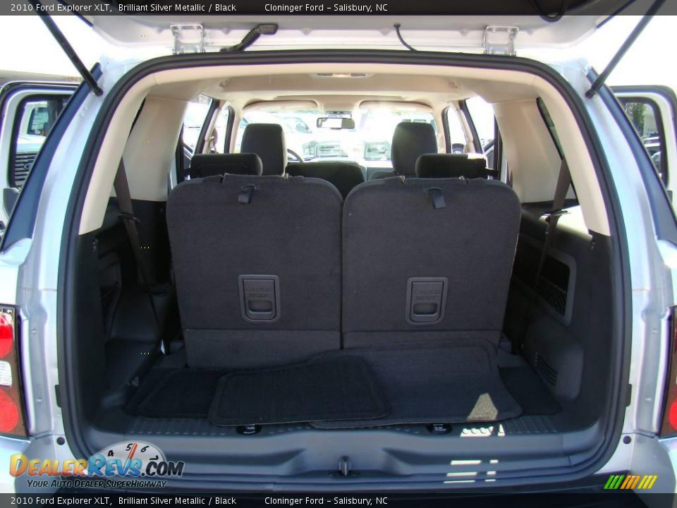 2010 Ford Explorer XLT Brilliant Silver Metallic / Black Photo #10