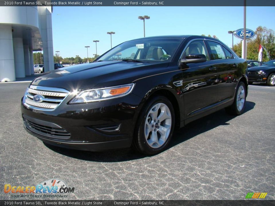 2010 Ford Taurus SEL Tuxedo Black Metallic / Light Stone Photo #6