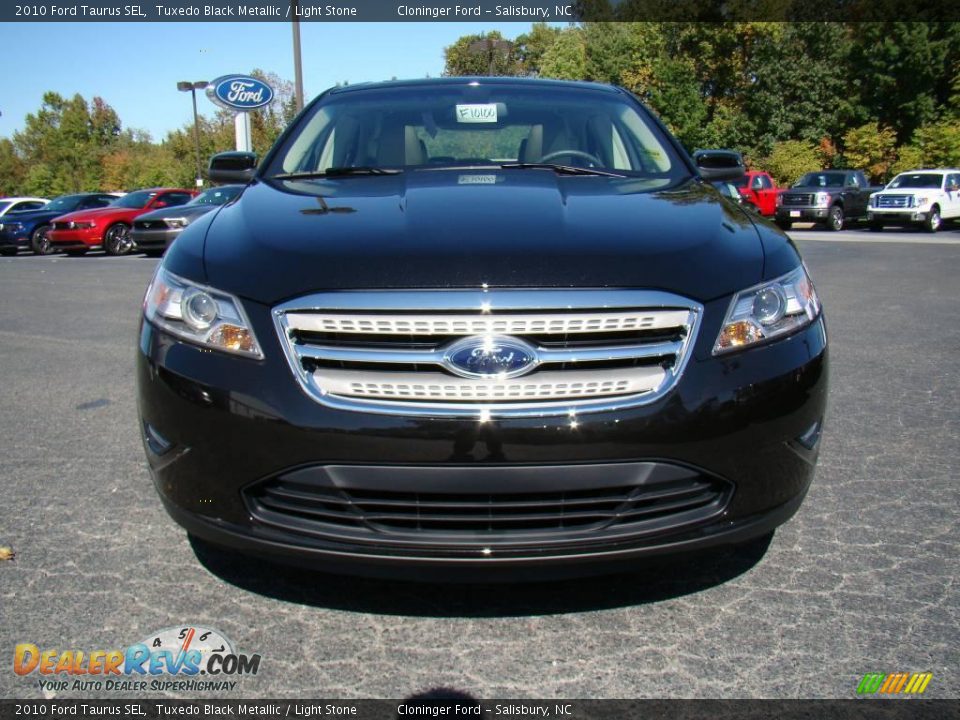 2010 Ford Taurus SEL Tuxedo Black Metallic / Light Stone Photo #7