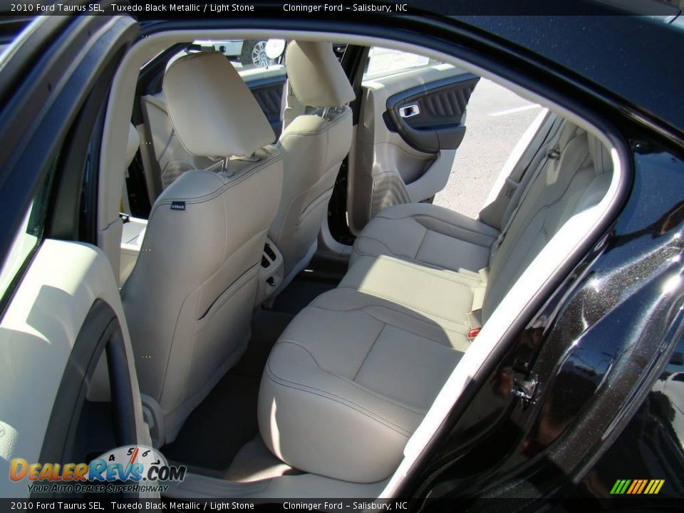 2010 Ford Taurus SEL Tuxedo Black Metallic / Light Stone Photo #9