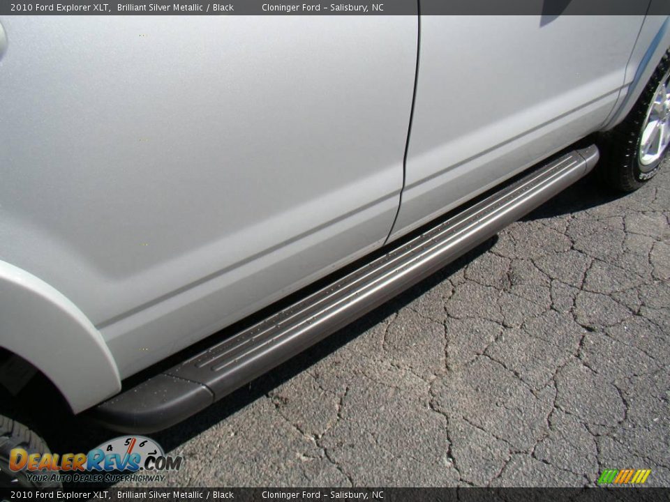 2010 Ford Explorer XLT Brilliant Silver Metallic / Black Photo #15