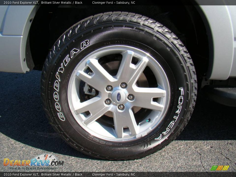 2010 Ford Explorer XLT Brilliant Silver Metallic / Black Photo #16