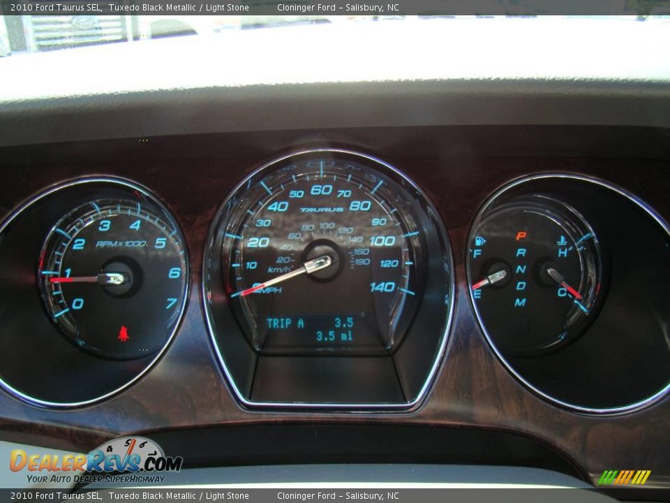 2010 Ford Taurus SEL Tuxedo Black Metallic / Light Stone Photo #19