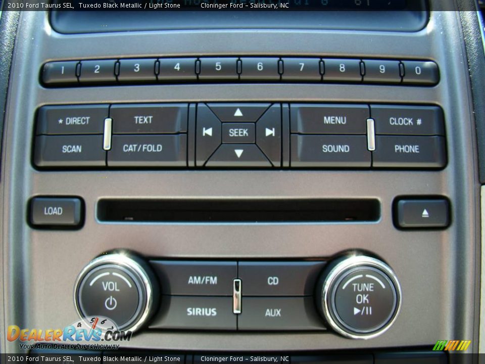 2010 Ford Taurus SEL Tuxedo Black Metallic / Light Stone Photo #22