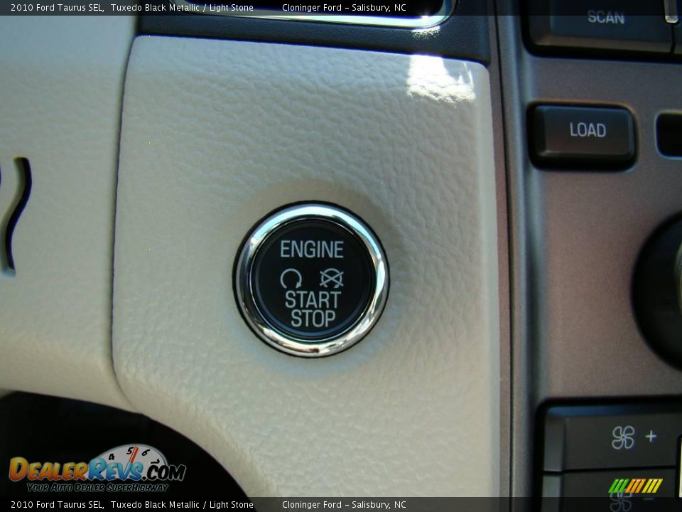 2010 Ford Taurus SEL Tuxedo Black Metallic / Light Stone Photo #26