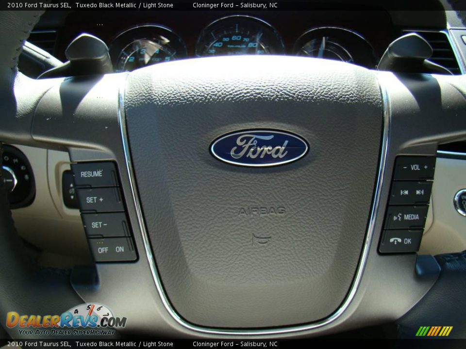 2010 Ford Taurus SEL Tuxedo Black Metallic / Light Stone Photo #28
