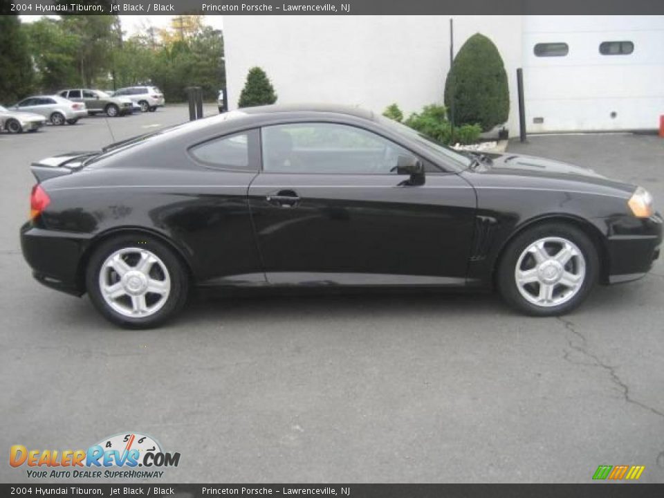 2004 Hyundai Tiburon Jet Black / Black Photo #3