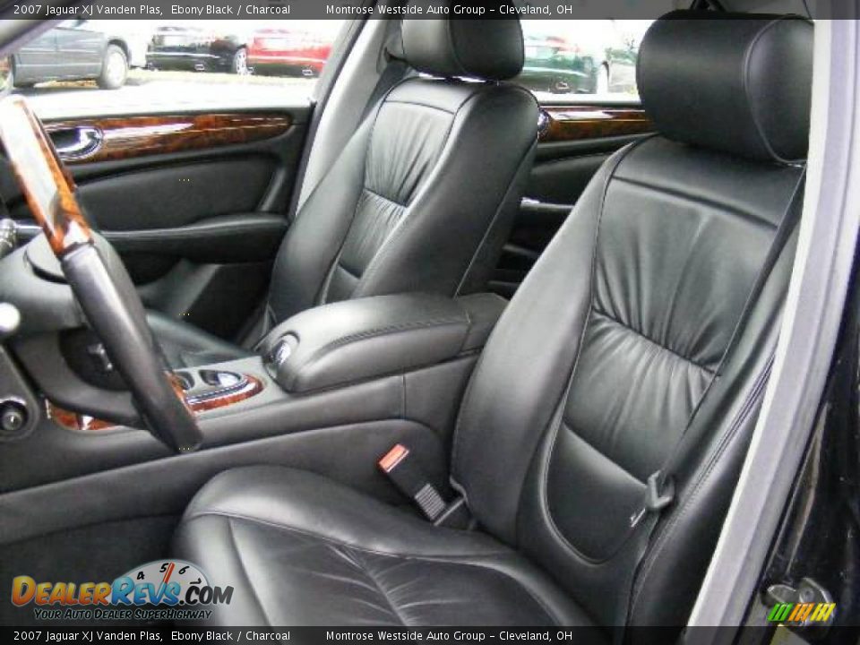 2007 Jaguar XJ Vanden Plas Ebony Black / Charcoal Photo #9