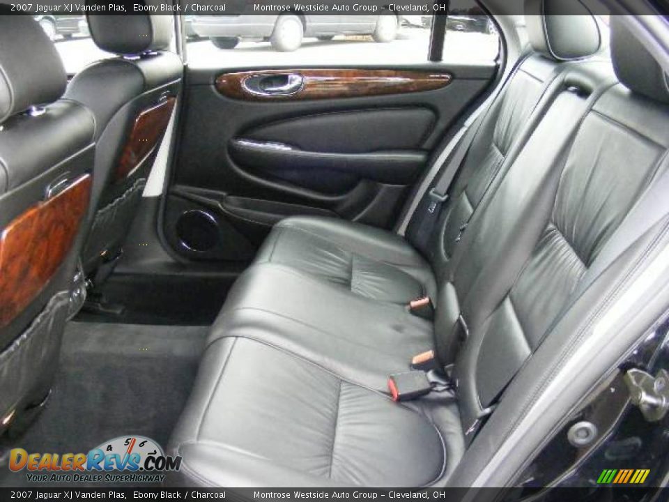 2007 Jaguar XJ Vanden Plas Ebony Black / Charcoal Photo #11