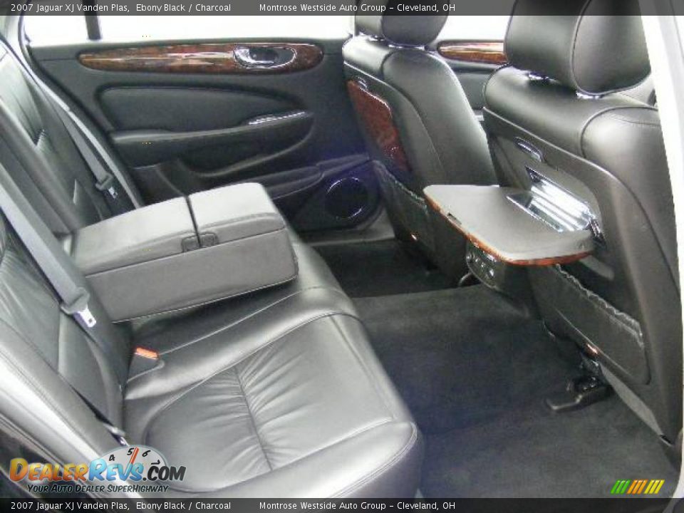 2007 Jaguar XJ Vanden Plas Ebony Black / Charcoal Photo #12