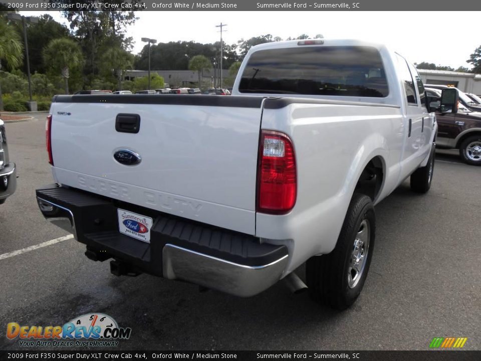 2009 Ford F350 Super Duty XLT Crew Cab 4x4 Oxford White / Medium Stone Photo #12