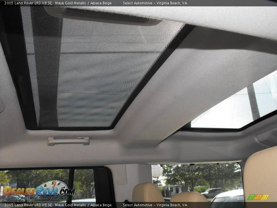 2005 Land Rover LR3 V8 SE Maya Gold Metallic / Alpaca Beige Photo #10