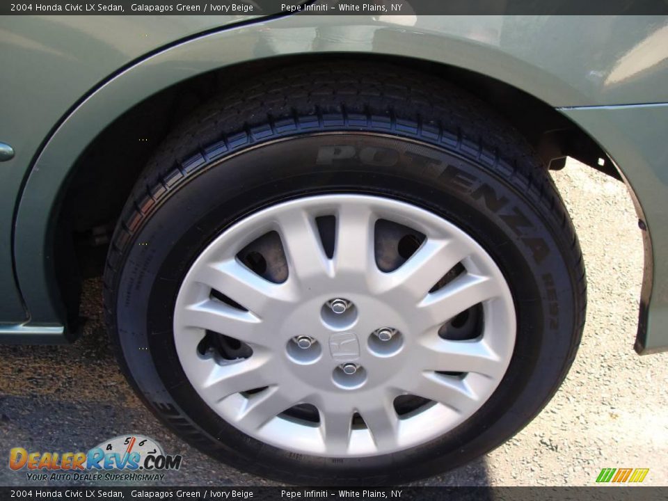 2004 Honda Civic LX Sedan Galapagos Green / Ivory Beige Photo #9