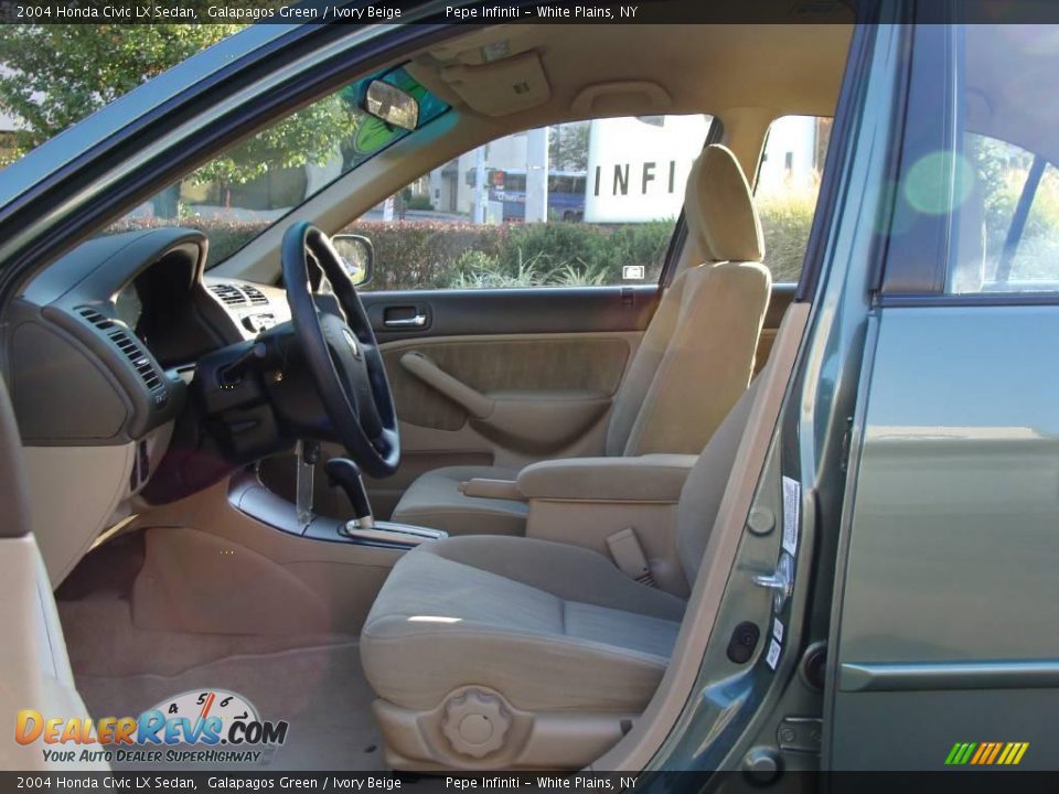 2004 Honda Civic LX Sedan Galapagos Green / Ivory Beige Photo #12
