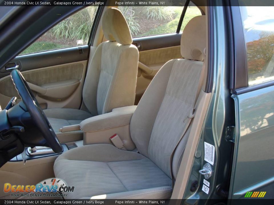 2004 Honda Civic LX Sedan Galapagos Green / Ivory Beige Photo #14