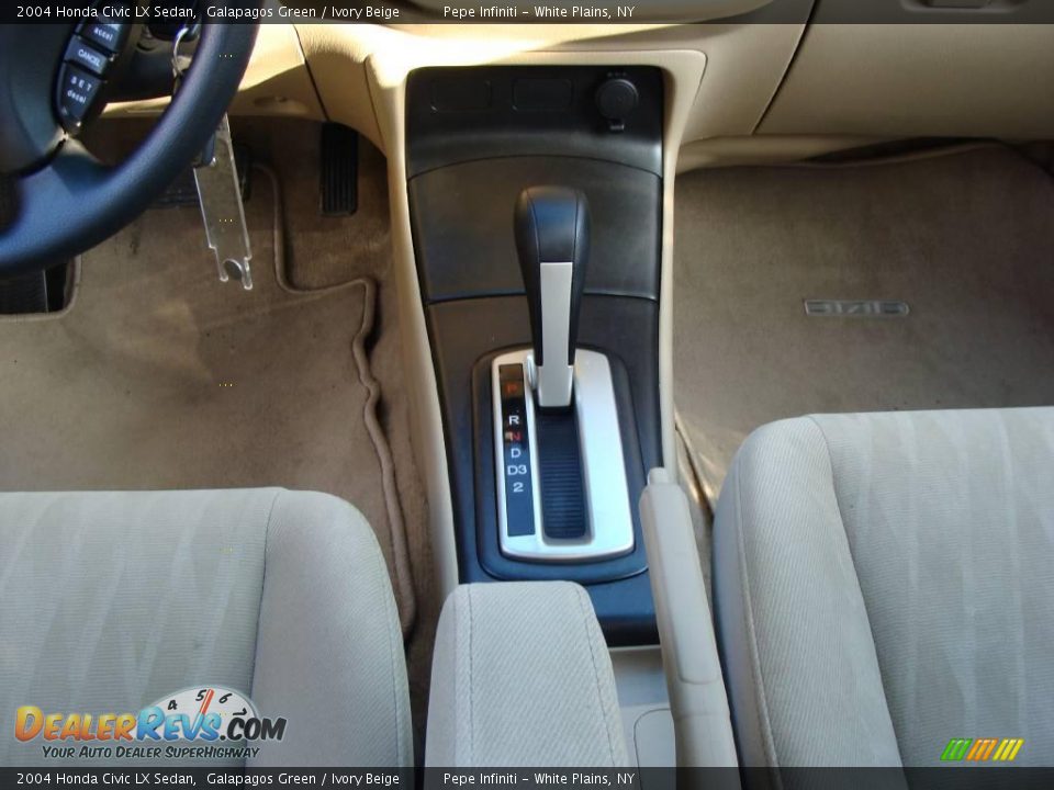 2004 Honda Civic LX Sedan Galapagos Green / Ivory Beige Photo #21