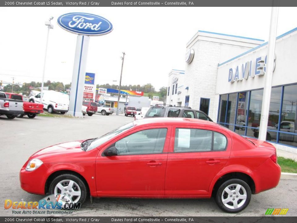 2006 Chevrolet Cobalt LS Sedan Victory Red / Gray Photo #2
