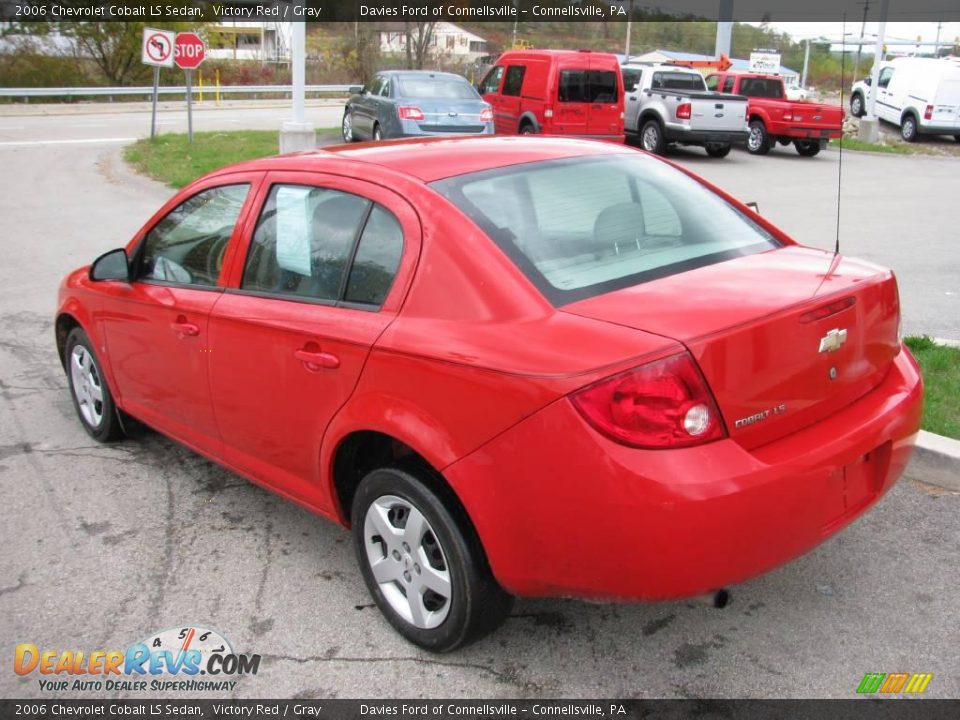 2006 Chevrolet Cobalt LS Sedan Victory Red / Gray Photo #7