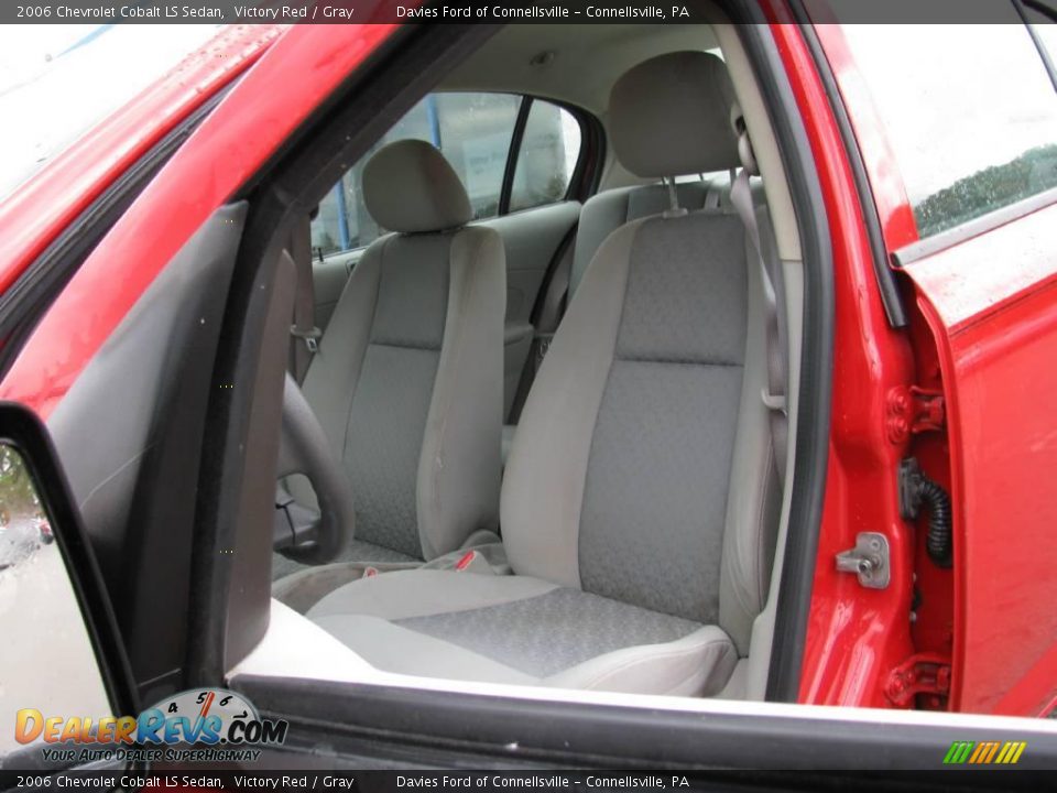 2006 Chevrolet Cobalt LS Sedan Victory Red / Gray Photo #9