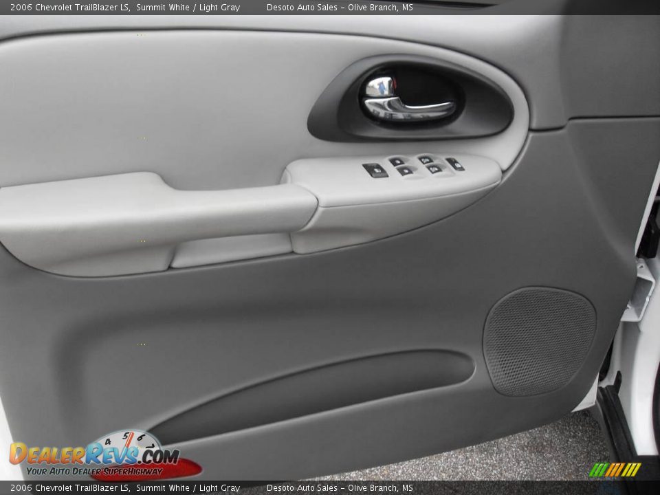 2006 Chevrolet TrailBlazer LS Summit White / Light Gray Photo #12