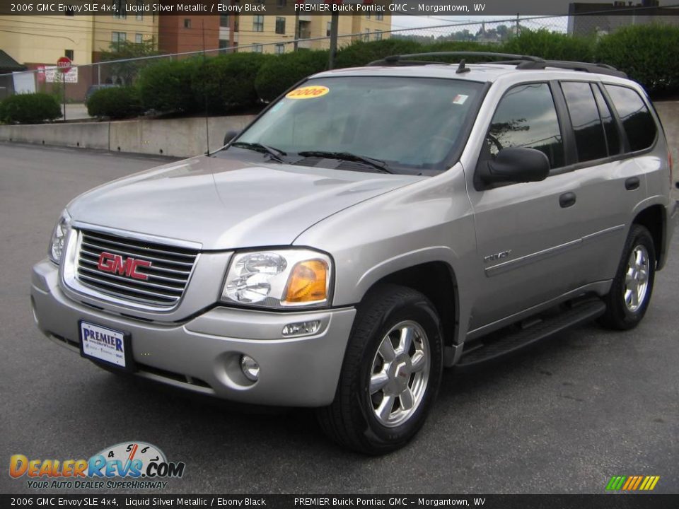 2006 GMC Envoy SLE 4x4 Liquid Silver Metallic / Ebony Black Photo #2
