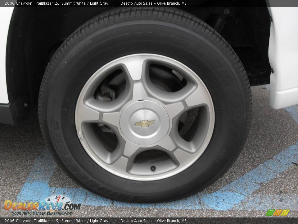 2006 Chevrolet TrailBlazer LS Summit White / Light Gray Photo #16