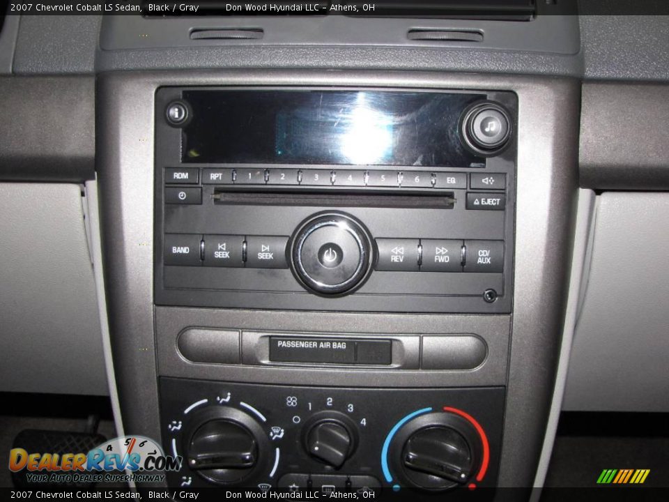 2007 Chevrolet Cobalt LS Sedan Black / Gray Photo #18