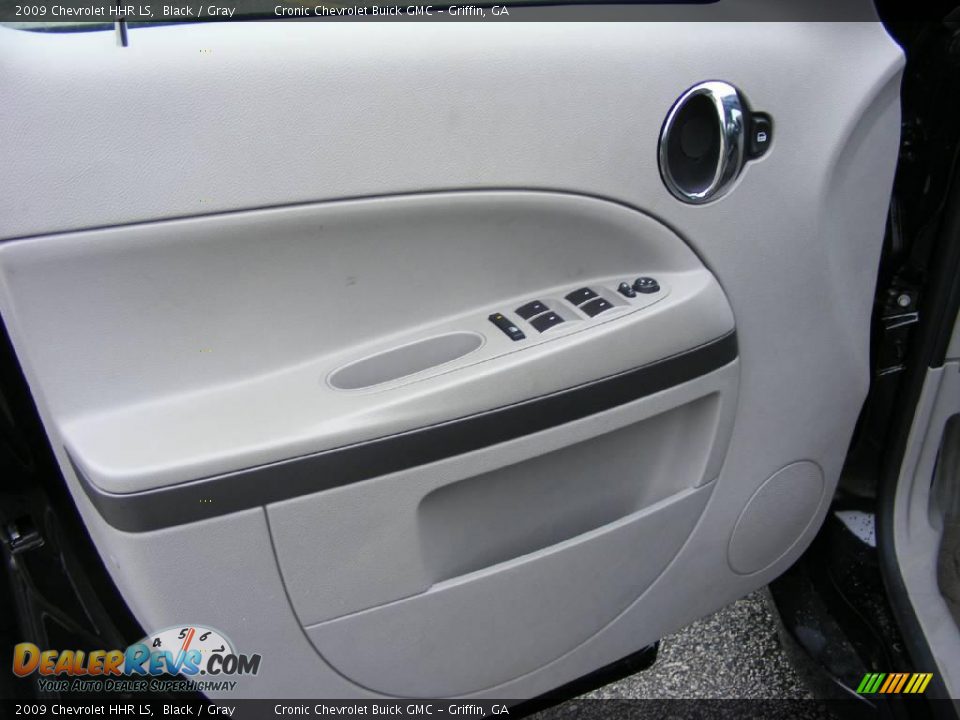 2009 Chevrolet HHR LS Black / Gray Photo #12